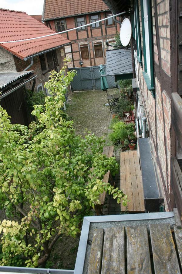 Apartments Cafe Brennnessel Veltheim Экстерьер фото