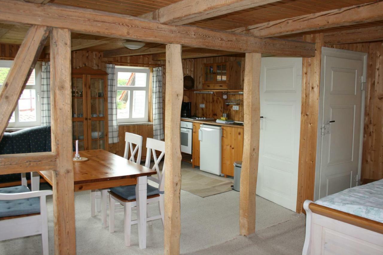 Apartments Cafe Brennnessel Veltheim Экстерьер фото